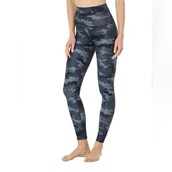 Beyond Yoga Lux High Waist Gray Camouflage Compression Leggings Sz Medium - Picture 10 of 10